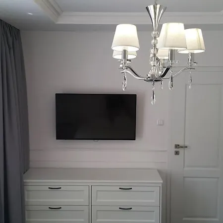 1st Class Apartment